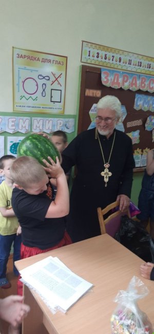 Фрукты детям