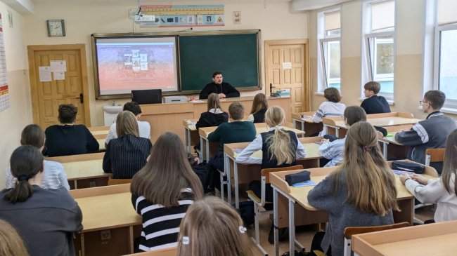 Беседу ведёт иерей Андрей Исаев