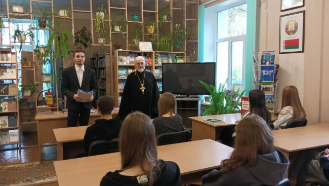 Беседу ведёт протоиерей Пётр Петрушенко