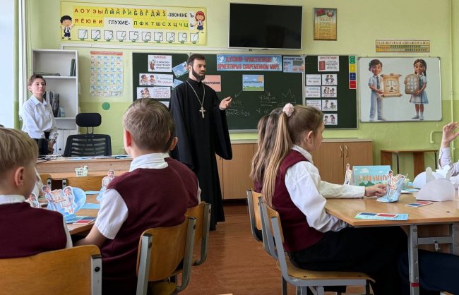 Беседу ведёт иерей Дионисий Нездвецкий