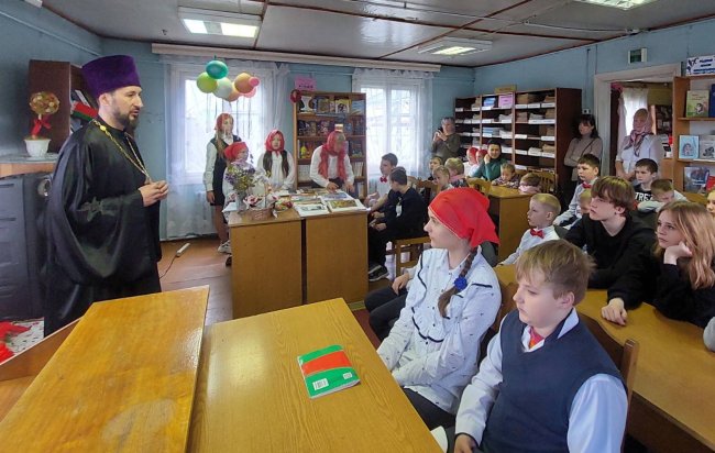 Беседу ведёт иерей Сергий Плетежов