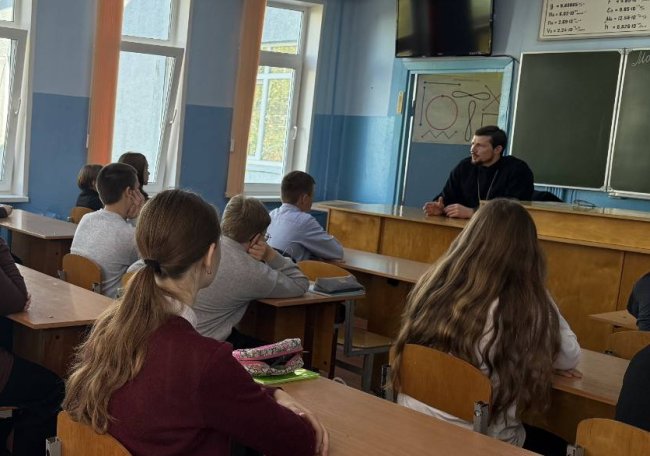 Беседу ведёт иерей Андрей Исаев
